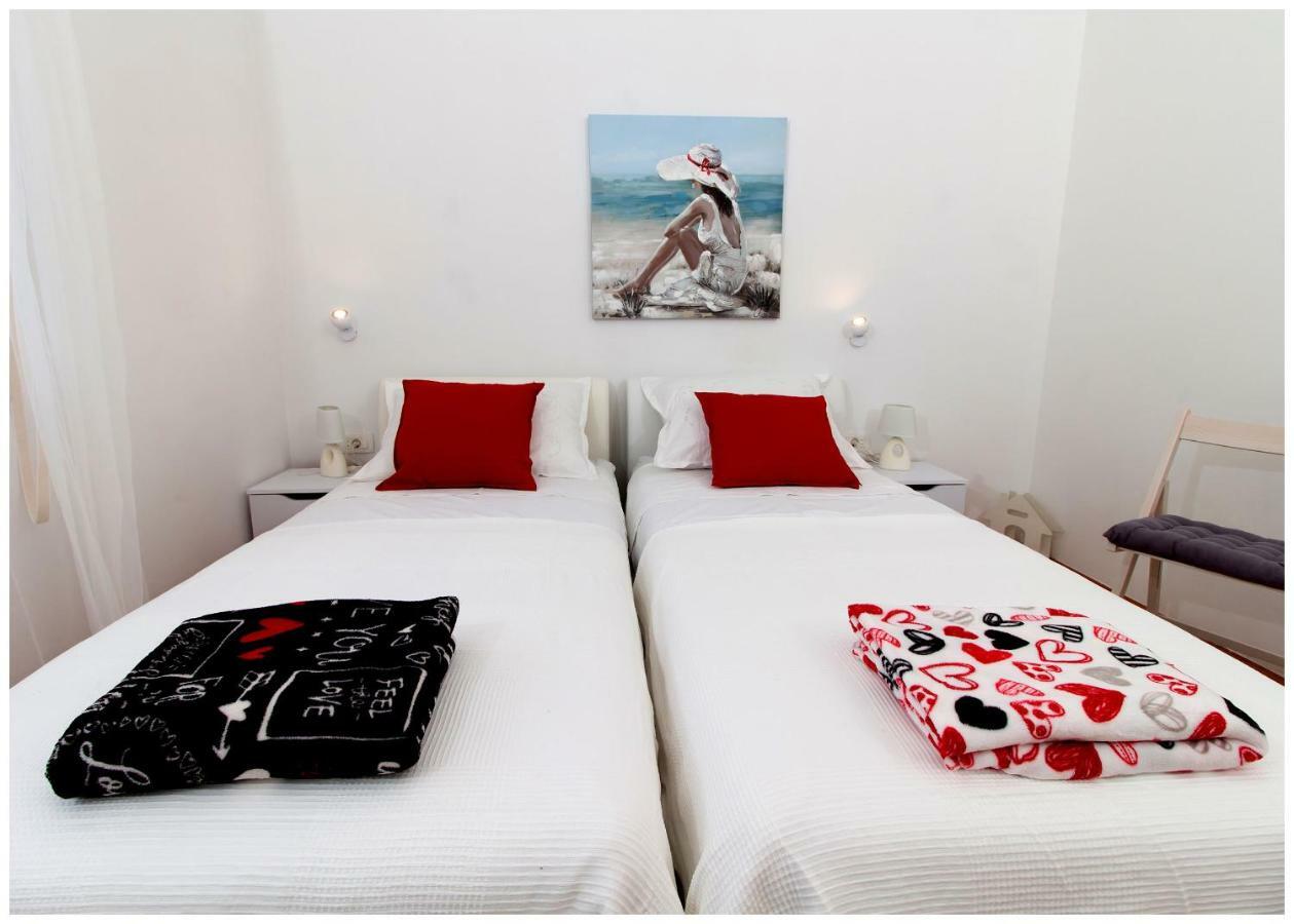 Large Apartment Between Split And Trogir Kaštela Εξωτερικό φωτογραφία