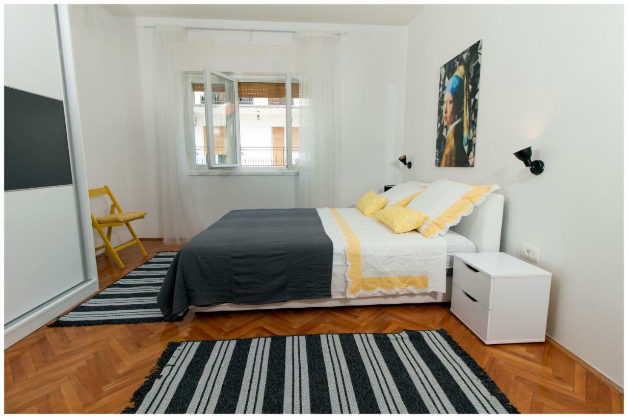 Large Apartment Between Split And Trogir Kaštela Εξωτερικό φωτογραφία